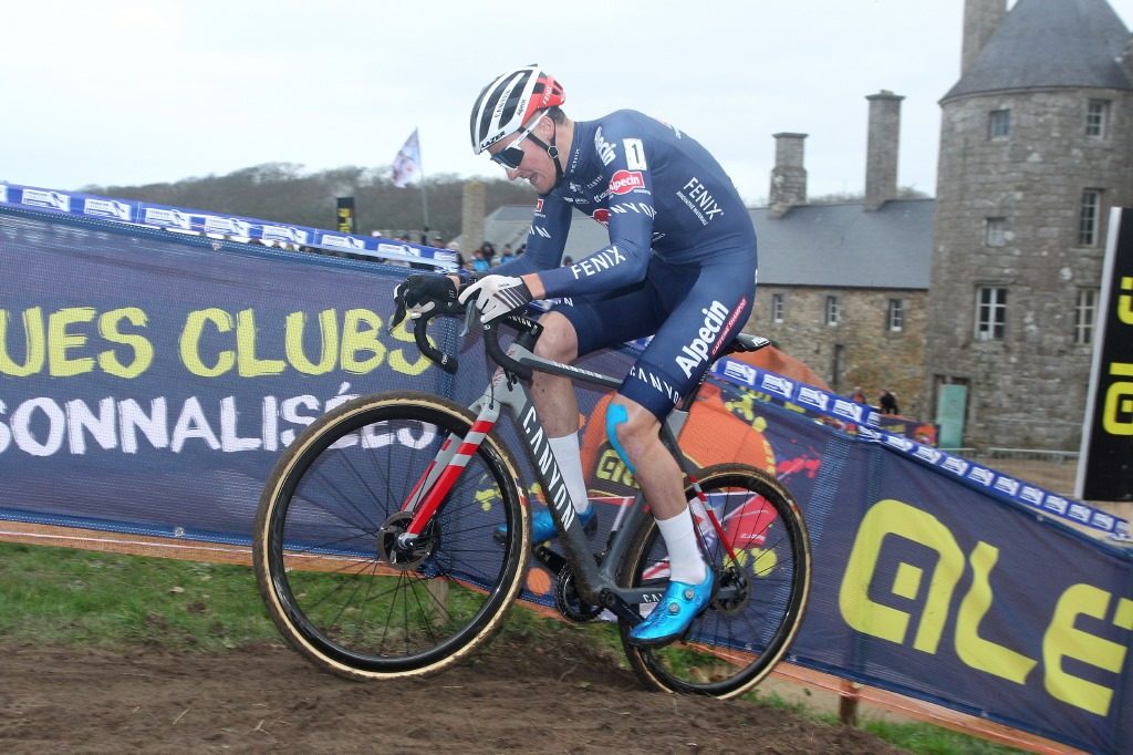 championnats de france de cyclocross FFC Flamanville SKODA WE LOVE CYCLING Antoine Benoist championnats de france de cyclocross Flamanville SKODA WE LOVE CYCLING