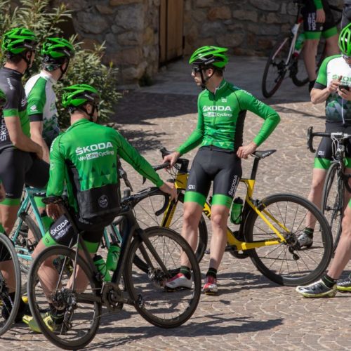 La Team SKODA sous le soleil avant une sortie