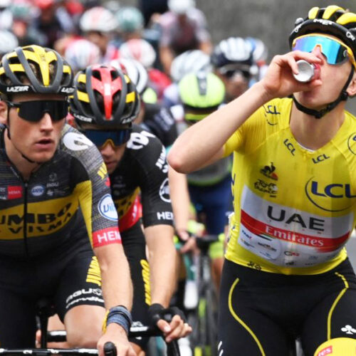 Pogacar-Drinks_Nutrition-sur-le-Tour