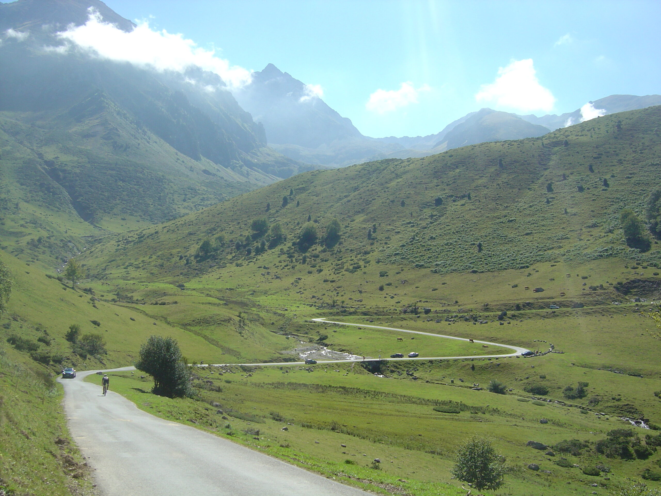 Route Hourquette d'Ancizan dans les Pyrénées