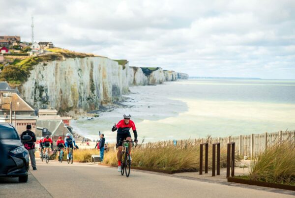 Une cyclo sur les bords de la Manche