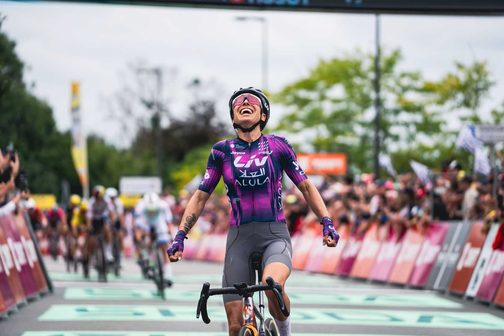 Mavi Garcia Arrivée Tour de France Fmmes Etape 2 victoires marquantes du cyclisme féminin